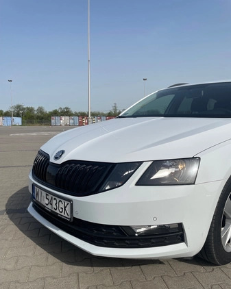 Skoda Octavia cena 49900 przebieg: 160000, rok produkcji 2017 z Zamość małe 137